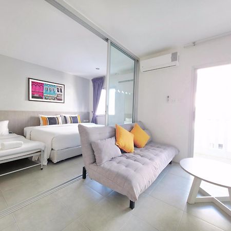 Recenta Suite Phuket Suanluang Ngoại thất bức ảnh