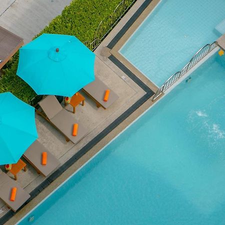 Recenta Suite Phuket Suanluang Ngoại thất bức ảnh